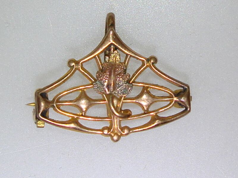 Antique Simmons rose gold and multi-gold filled watch pin with Art Deco fleur-de-lis design