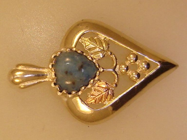 Vintage Sterling Silver Tri-Color Heart Agate Pendant by Coleman Co.