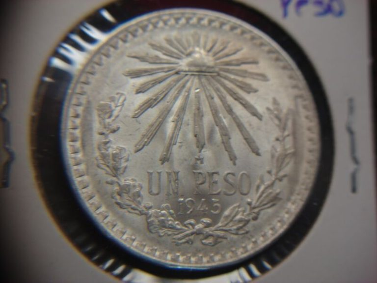 1945 Mexico 1 Peso .720 Silver Coin