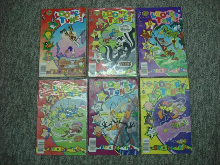 Vintage Looney Tunes Comic Book Lot
