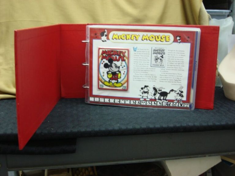 Disney collector's album featuring 23 embroidered patches of beloved characters and movies