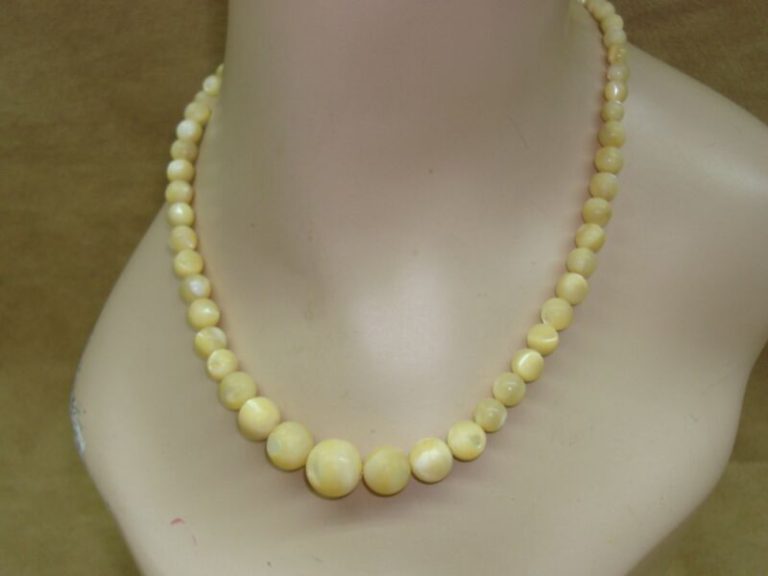 Antique Art Nouveau Balmut Mother of Pearl Necklace