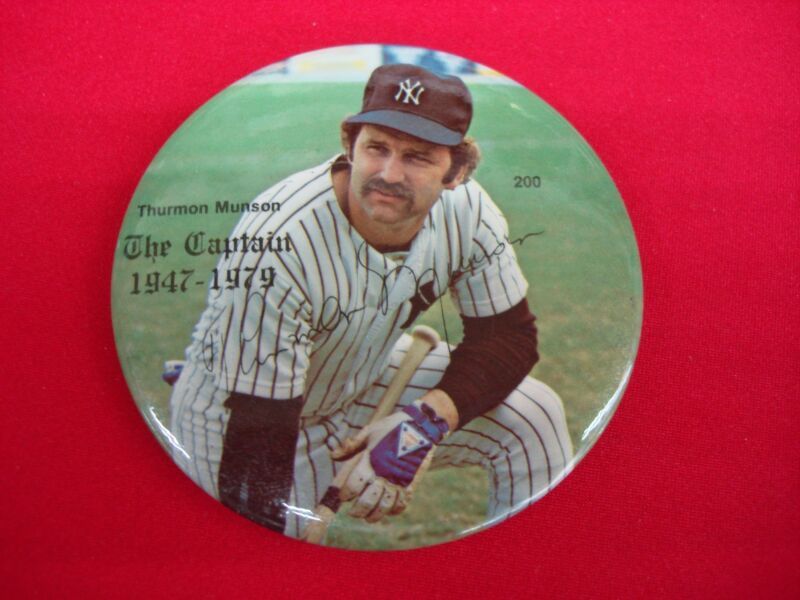 Vintage Thurman Munson 'The Captain' pin back button from 1978, Closter NJ