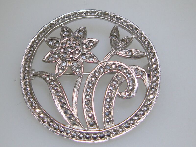 Vintage sterling silver marcasite pin brooch, floral design