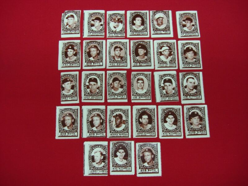 25 vintage 1961 Topps Baseball Stamps with original glue backs