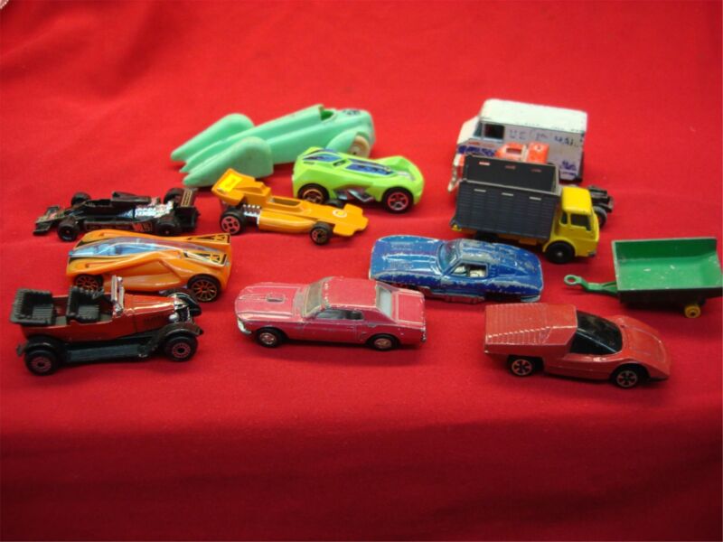 Vintage Lesney toy cars and trucks lot of 13