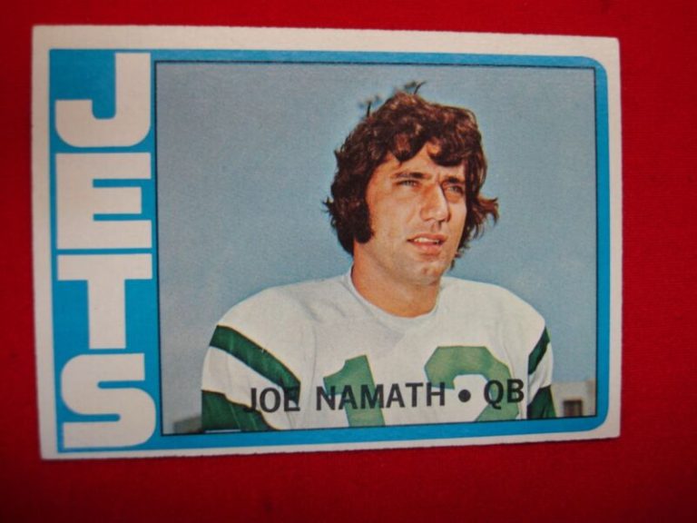 Vintage 1972 Topps Joe Namath #100 Football Card