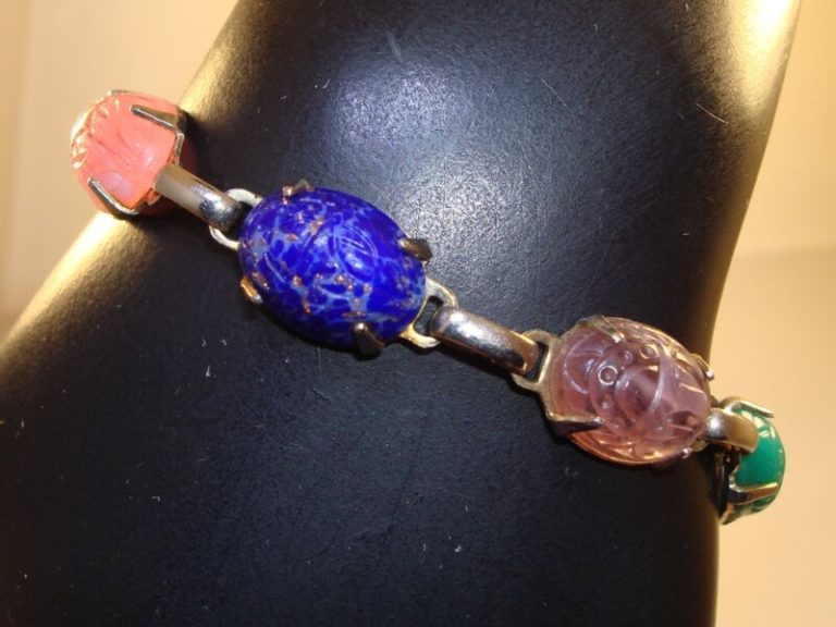 Vintage 1950s Glass Scarab Bracelet