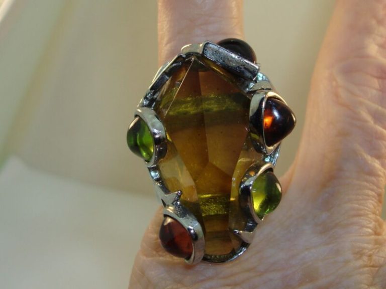 Vintage LouLou CN sterling silver ring with green and purple cabochons, size 4.5