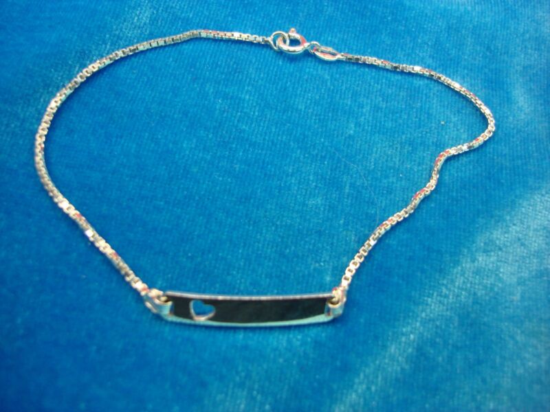 Sterling silver heart anklet with box link chain