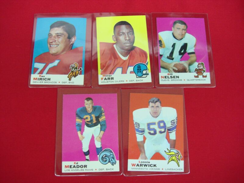 Vintage 1969 Topps Football Card Lot of 5