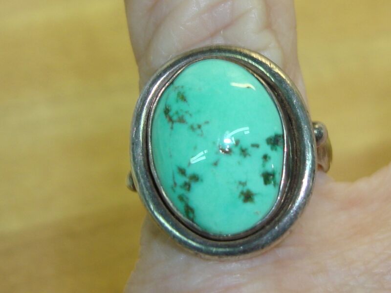 Vintage Southwestern sterling silver turquoise ring, size 6