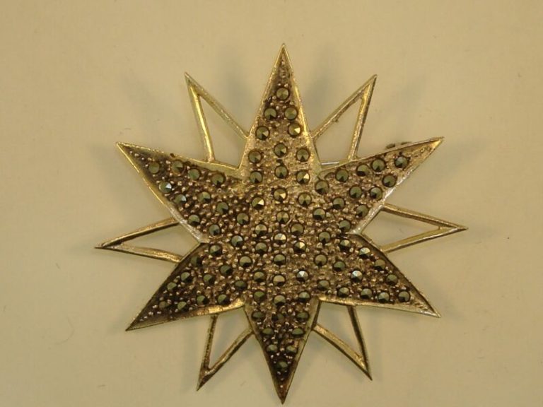 Vintage Sterling Silver Marcasite Star Brooch Pin (925)