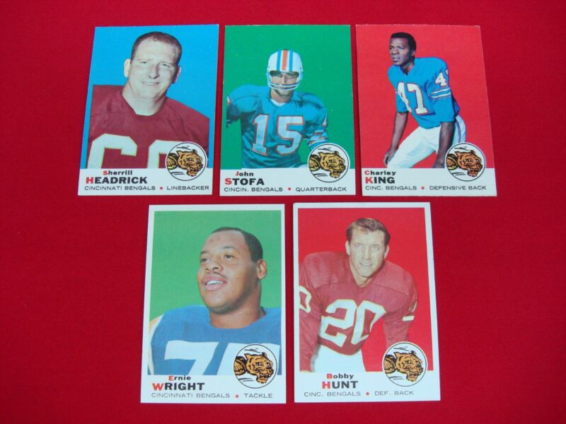 Five 1969 Topps Cincinnati Bengals football cards in Excellent to Better Than Recent (EX/BTR) condition.
