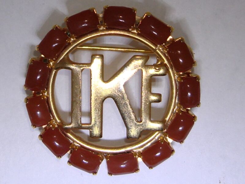 Vintage 1950s Eisenhower 'Ike' Political Pin