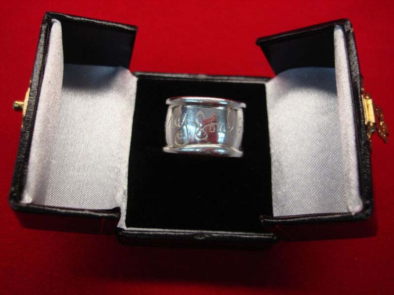 Shawn 'Hear My Soul Speak' Sterling Silver Ring (Size 9)