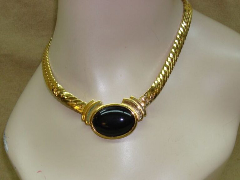 Vintage 1980s Napier Faux Onyx Gold Choker Necklace & Earrings Set
