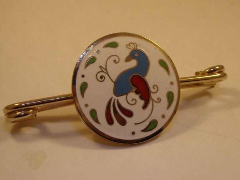 Vintage 1960s Pennsylvania Dutch Distlefinch Enamel Tie Bar - Gold Tone