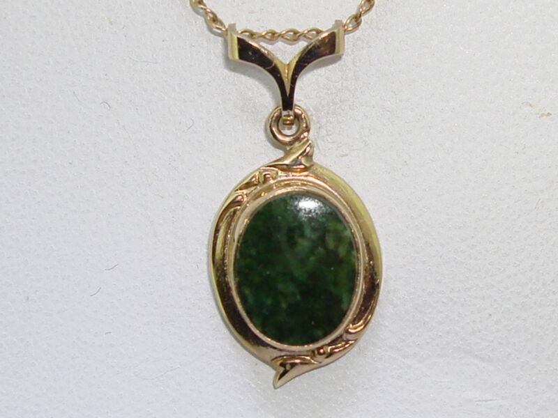 Vintage 1960s-70s gold filled jade pendant necklace with oval plaque