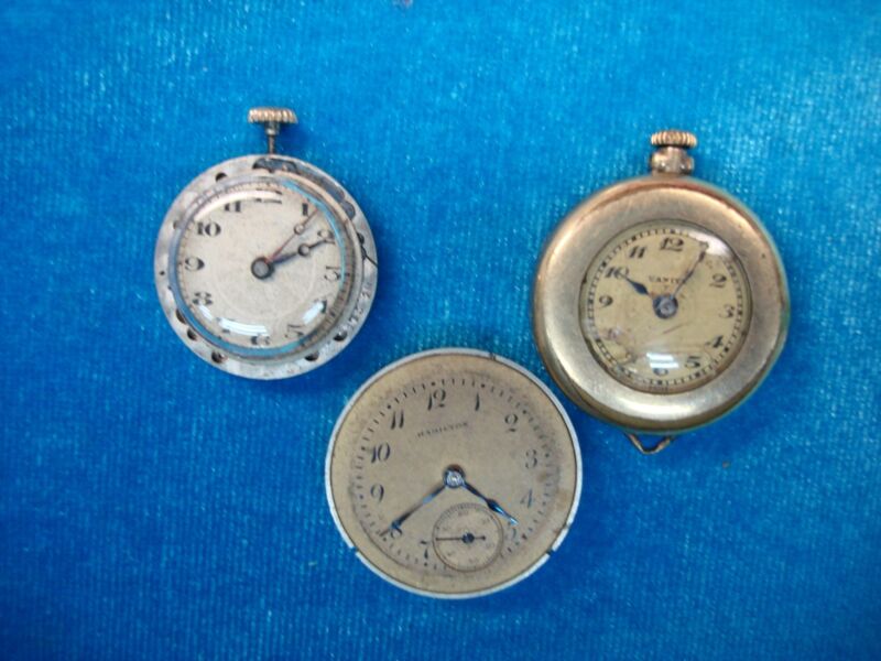 Vintage ladies watch movements (3-pack) in gold cases, stem-wind
