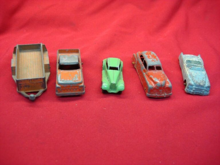 Vintage Tootsietoy 4-Piece Lot + Bonus Car! Restoration & Collector’s Dream