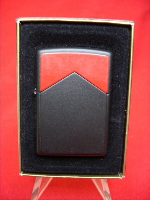 Vintage 1990s ZIPPO Marlboro Black N' Red Fluid Lighter - New in Box, Sealed