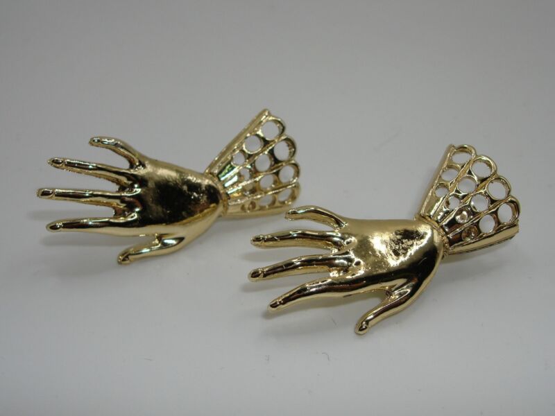 Vintage pair of 1950s gold tone scatter pins with openwork cuff design