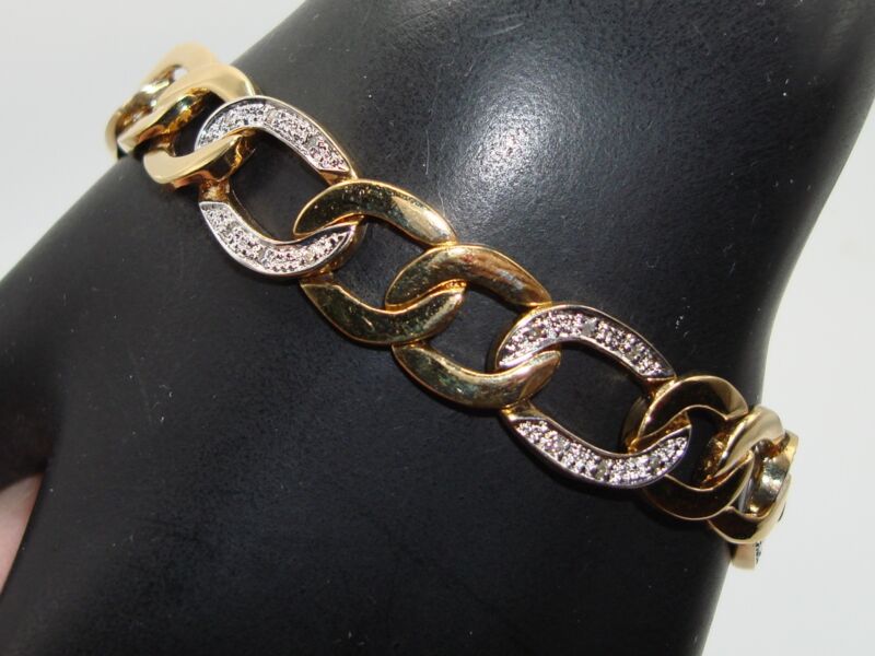 Sparkling vermeil gold bracelet with diamond accents