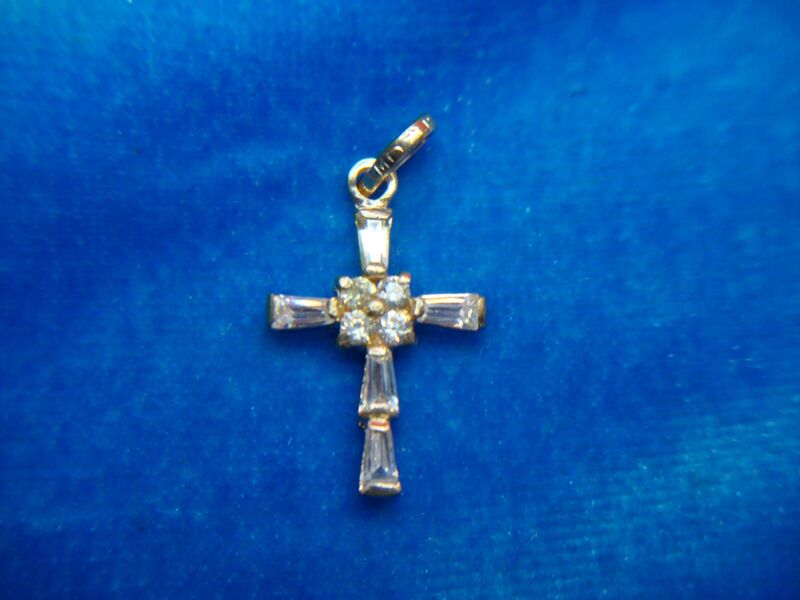 Petite 18K yellow gold cross pendant with cubic zirconia stones