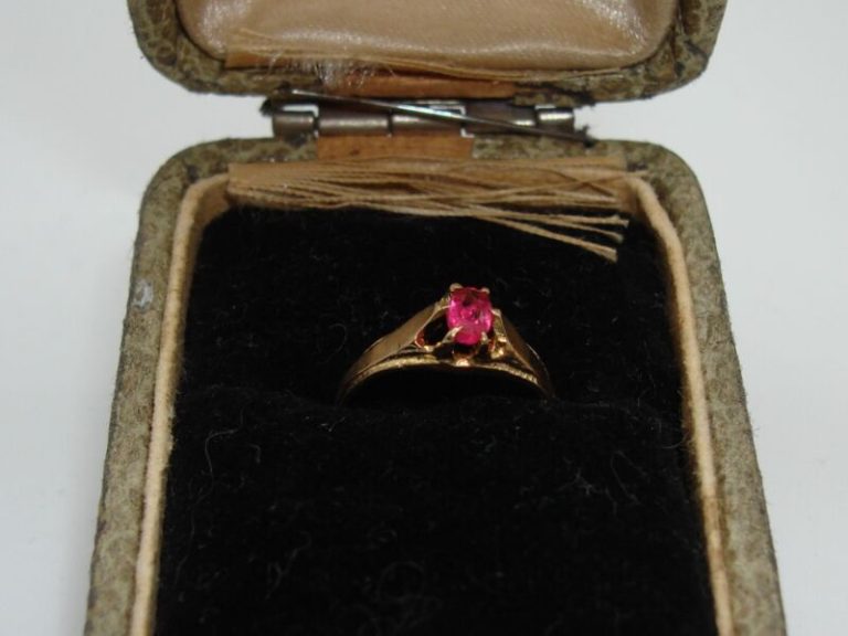 Vintage 10K gold faux pink topaz baby ring, estate find (size 1)