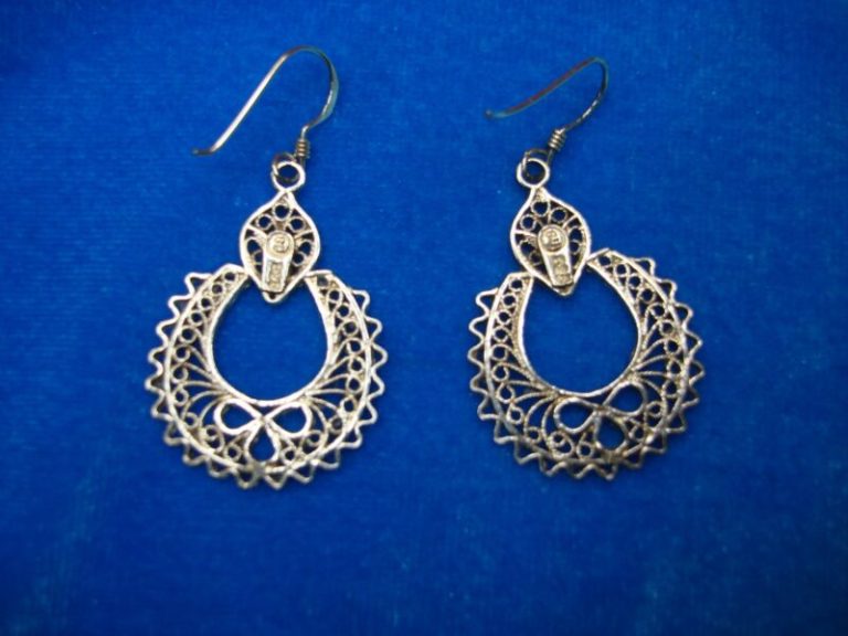 Sterling silver spun earrings, elegant 1 inch drop