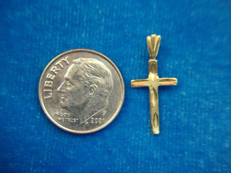 Pre-Owned 14K Yellow Gold Petite Cross Pendant
