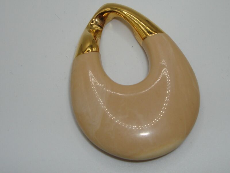 Vintage Crown Trifari Lucite Pendant (1960s-70s)