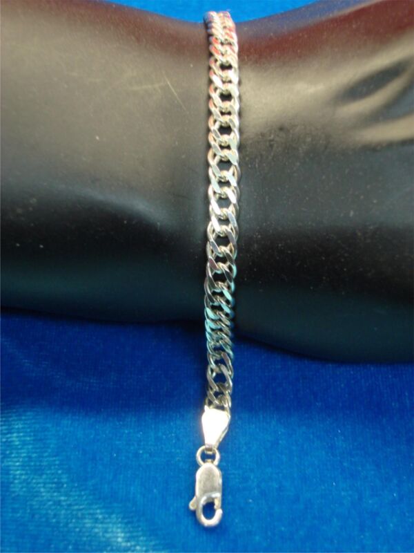Thick link sterling silver bracelet, excellent pre-owned condition