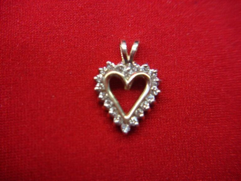 10K Yellow Gold Diamond Heart Pendant