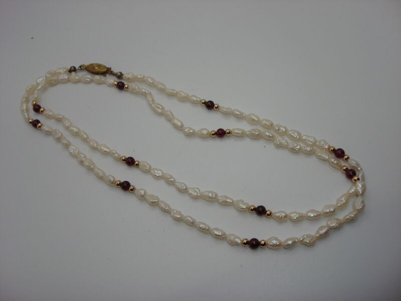 Vintage Freshwater Pearl & Garnet Necklace