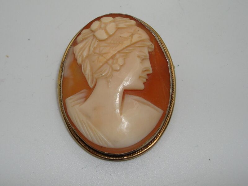 Antique 1920s Italian Art Deco Shell Cameo Brooch/Pendant