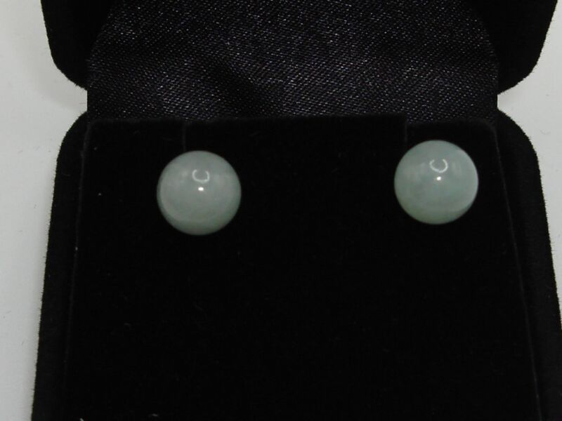 14K Gold Jadeite Stud Earrings - 8mm, Elegant Green Gems