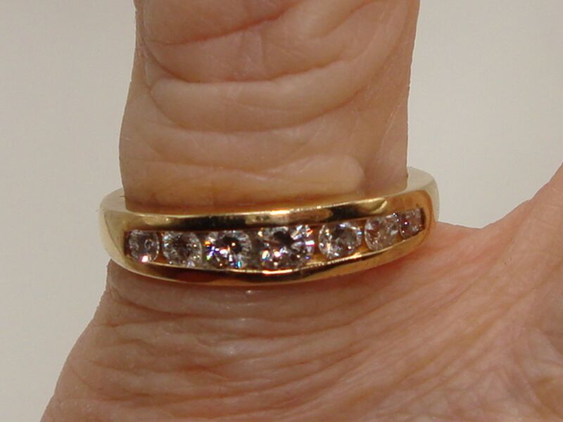 14K gold diamond band ring, size 5.5, excellent condition