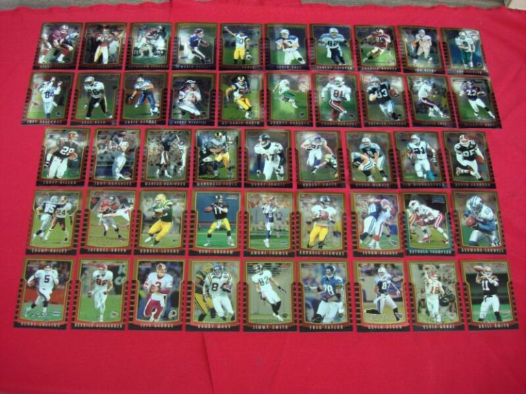 2000 Bowman Chrome Football Card Lot of 47