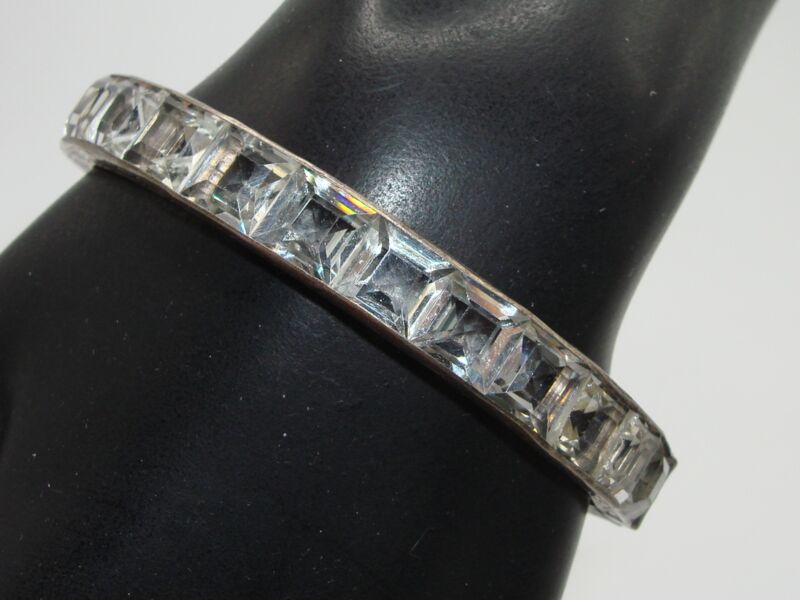 Vintage 1930s Sterling Silver Art Deco Bangle Bracelet with Emerald Cut Paste Stones