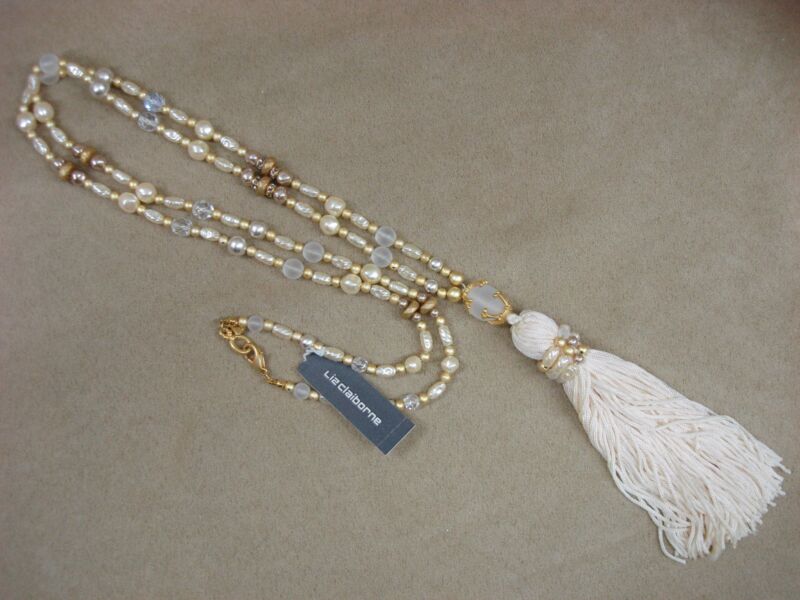 Vintage Liz Claiborne gold and champagne tassel necklace with frosted glass beads and faux pearls