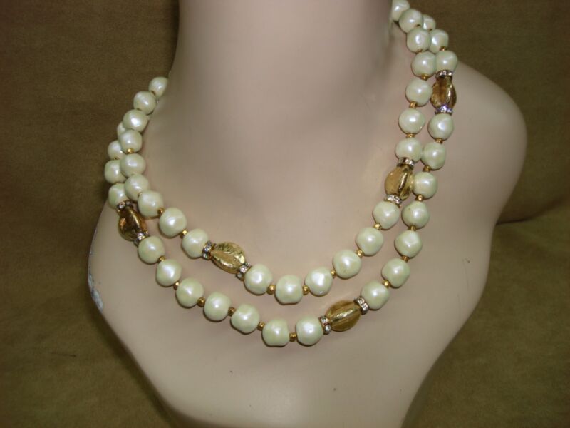 Vintage 1960s-70s Faux Pearl & Rhinestone Choker Necklace