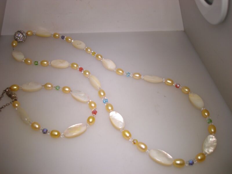 Vintage mother-of-pearl, freshwater pearl and crystal necklace and bracelet set