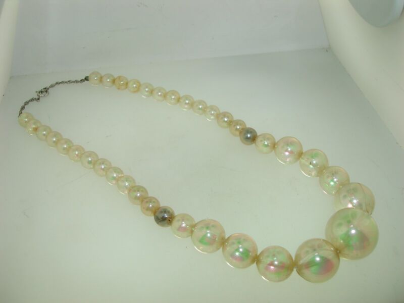 Vintage 1940s iridescent glass bubble bead choker necklace