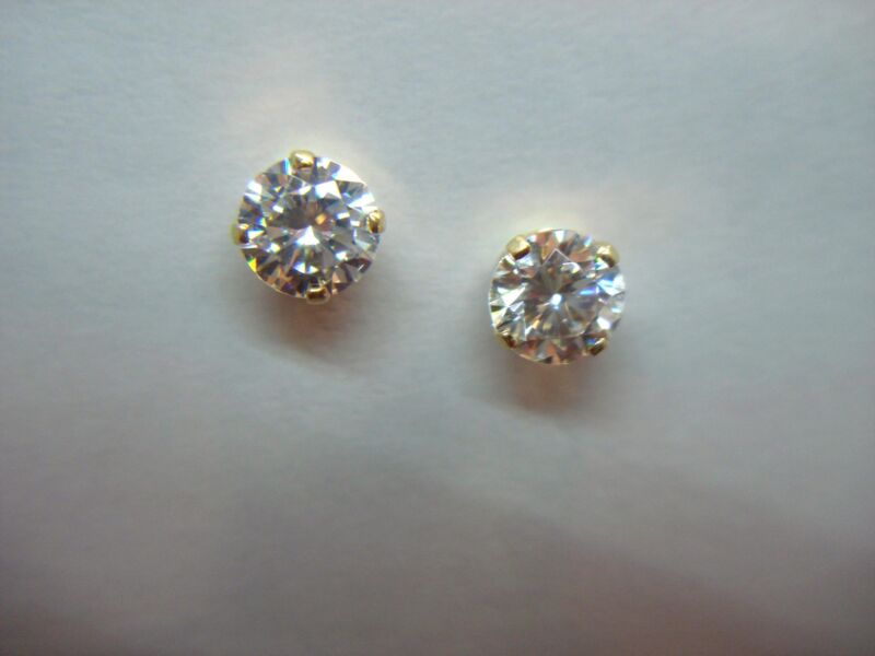 14K gold stud earrings with cubic zirconia