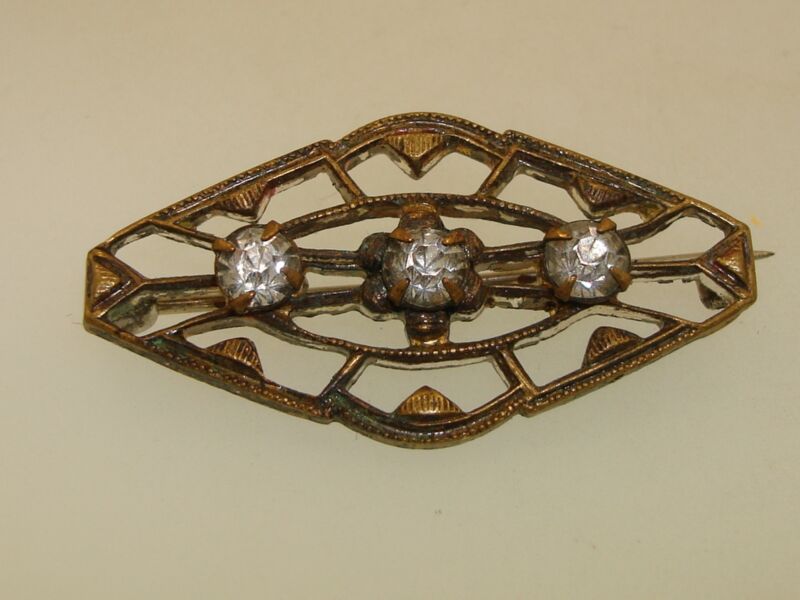 Antique Victorian gold washed filigree brooch with sparkly brilliants