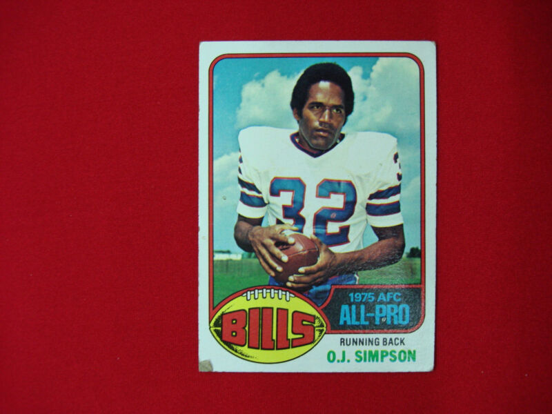 Vintage 1976 Topps O.J. Simpson Buffalo Bills Football Card #300 in excellent condition