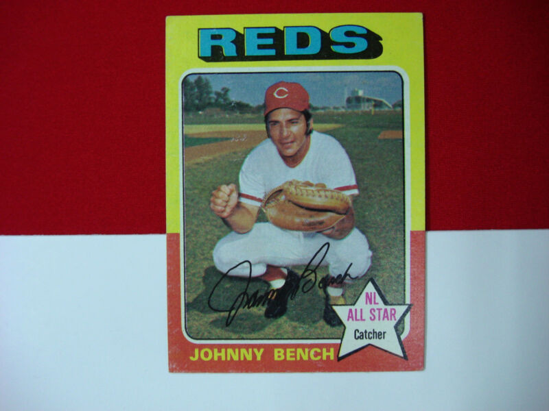 1975 Topps Johnny Bench #260 Cincinnati Reds Baseball Card
