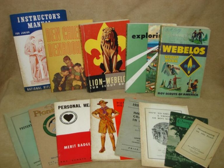 Vintage Boy Scouts of America Books & Pamphlets (1927-1967) – Rare Collectible Set